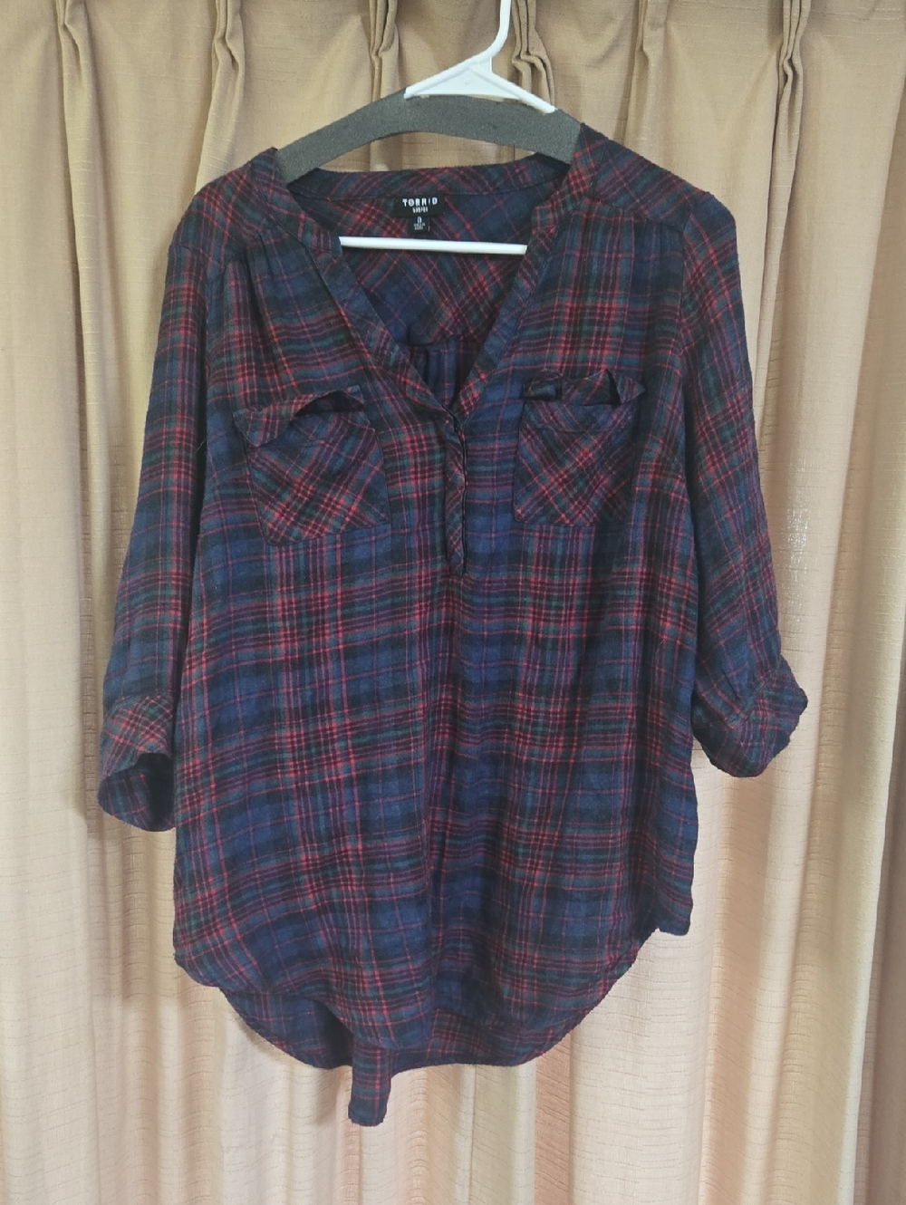 Torrid Navy and Red Plaid Button-Front Shirt Size 0 Plus Size
